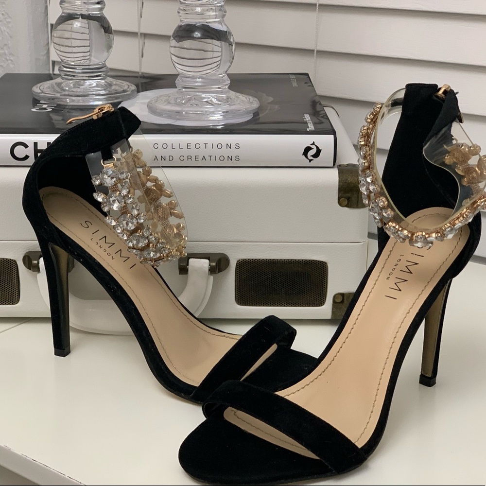 ❗️SOLD❗️Simmi Belle Black Suede Gem Clear Heels 8